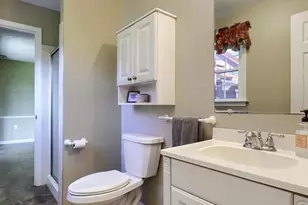 2451 Cypress Dr, Lancaster, PA 17602 - Photo 34