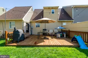 450 Daisy Ln, Lancaster, PA 17602 - Photo 10