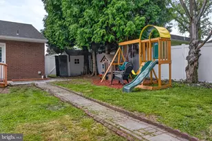 825 Darby Ln, Lancaster, PA 17601 - Photo 34