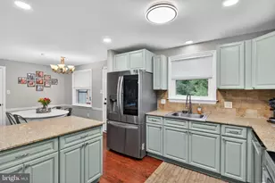 825 Darby Ln, Lancaster, PA 17601 - Photo 12