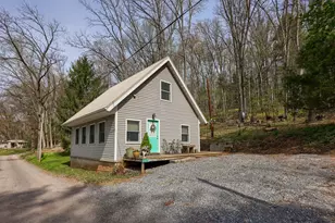 2225 Lake Dr, Newmanstown, PA 17073 - Photo 4