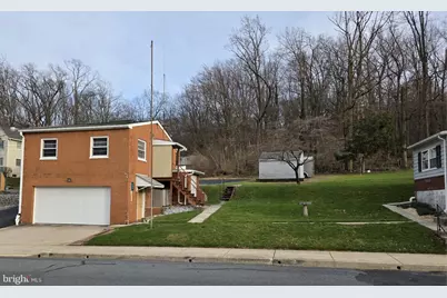 485 N Maple Street, Ephrata, PA 17522 - Photo 4