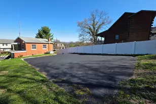 485 N Maple St, Ephrata, PA 17522 - Photo 12