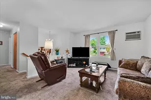 38 Pickford Dr, Lancaster, PA 17603 - Photo 6
