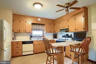 470 N Holly St, Elizabethtown, PA 17022 - Photo 16