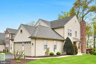 115 Hawk Valley Ln, Denver, PA 17517 - Photo 4