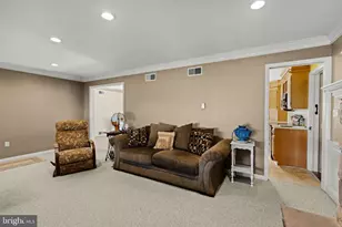 77 Glendale Dr, Lancaster, PA 17602 - Photo 12