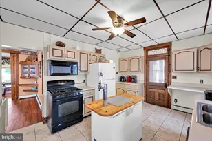 146 E Main St, Adamstown, PA 19501 - Photo 14