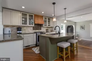 122 N 3rd St, Bainbridge, PA 17502 - Photo 16
