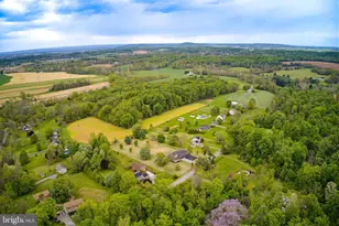 112 Sawmill Rd, Elizabethtown, PA 17022 - Photo 2