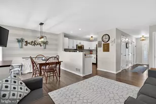 143 Acorn Ln, Mountville, PA 17554 - Photo 8