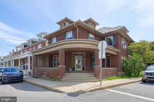 287 Duke St, Ephrata, PA 17522 - Photo 1