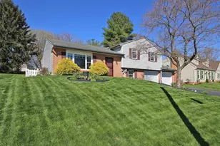 77 E Mohler Church Rd, Ephrata, PA 17522 - Photo 2