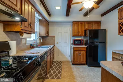 418 Valleybrook Drive, Lancaster, PA 17601 - Photo 6