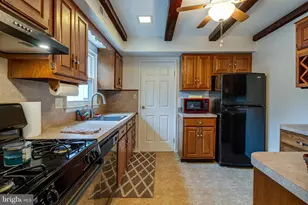 418 Valleybrook Dr, Lancaster, PA 17601 - Photo 6