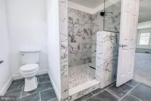344 W Charlotte St, Millersville, PA 17551 - Photo 26
