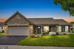931 Cambridge Dr, Manheim, PA 17545 - Photo 6