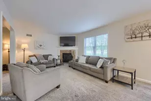 2462 Carriage Dr, Lancaster, PA 17601 - Photo 18