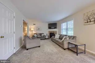 2462 Carriage Dr, Lancaster, PA 17601 - Photo 16