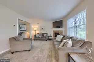 2462 Carriage Dr, Lancaster, PA 17601 - Photo 14