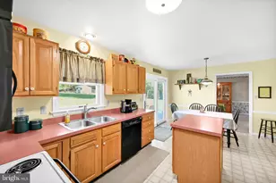 30 Edgewood Dr, Lititz, PA 17543 - Photo 14