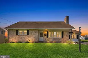 25 Frederick Ave, Denver, PA 17517 - Photo 2