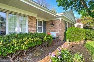 2113 Lyndell Dr, Lancaster, PA 17601 - Photo 6
