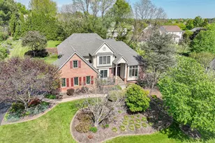 1961 Glendower Dr, Lancaster, PA 17601 - Photo 2
