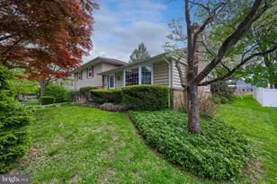 33 Woodland Ave, Lititz, PA 17543 - Photo 2