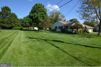 230 Adele Avenue, Manheim, PA 17545 - Photo 12