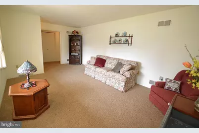230 Adele Avenue, Manheim, PA 17545 - Photo 14