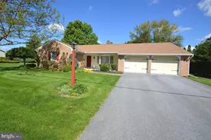230 Adele Ave, Manheim, PA 17545 - Photo 1