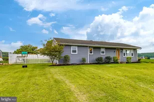 412 S Reamstown Rd, Ephrata, PA 17522 - Photo 6