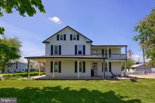 149 W Broad St, Salunga, PA 17538 - Photo 4