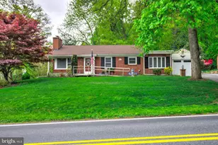 2584 Spring Valley Rd, Lancaster, PA 17601 - Photo 2