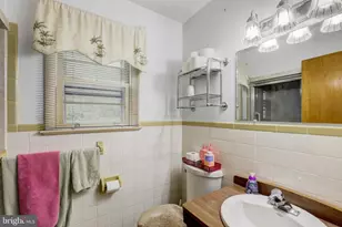 2584 Spring Valley Rd, Lancaster, PA 17601 - Photo 20