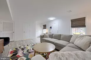 202 W Franklin St, Ephrata, PA 17522 - Photo 10