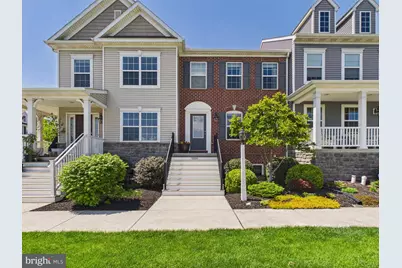 903 Danesfield Lane, Lancaster, PA 17601 - Photo 2
