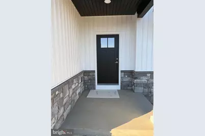 227 Randolph Drive, Elizabethtown, PA 17022 - Photo 2