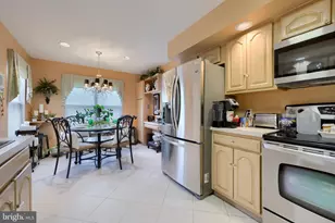 128 Greenview Dr, Lancaster, PA 17601 - Photo 12