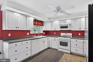 605 Groff Ave, Elizabethtown, PA 17022 - Photo 12