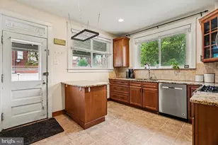 851 Locust St, Columbia, PA 17512 - Photo 12
