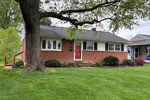 214 Ziegler St, Mount Joy, PA 17552 - Photo 1