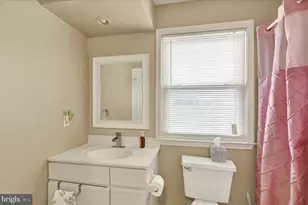 40 Carriage House Dr, Willow Street, PA 17584 - Photo 20