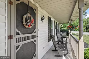 228 Cliff Ln, Elizabethtown, PA 17022 - Photo 8