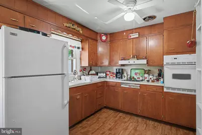 422 Westview Drive, Akron, PA 17501 - Photo 6