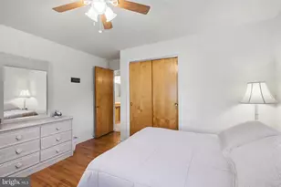 422 Westview Dr, Akron, PA 17501 - Photo 14