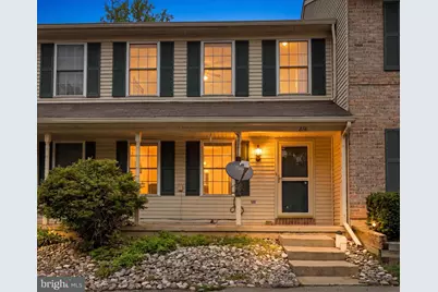 816 Rockwood Drive, Elizabethtown, PA 17022 - Photo 2