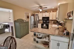 34 S Oak St, Lititz, PA 17543 - Photo 18