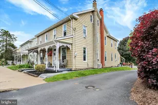 338 E Park St, Elizabethtown, PA 17022 - Photo 6